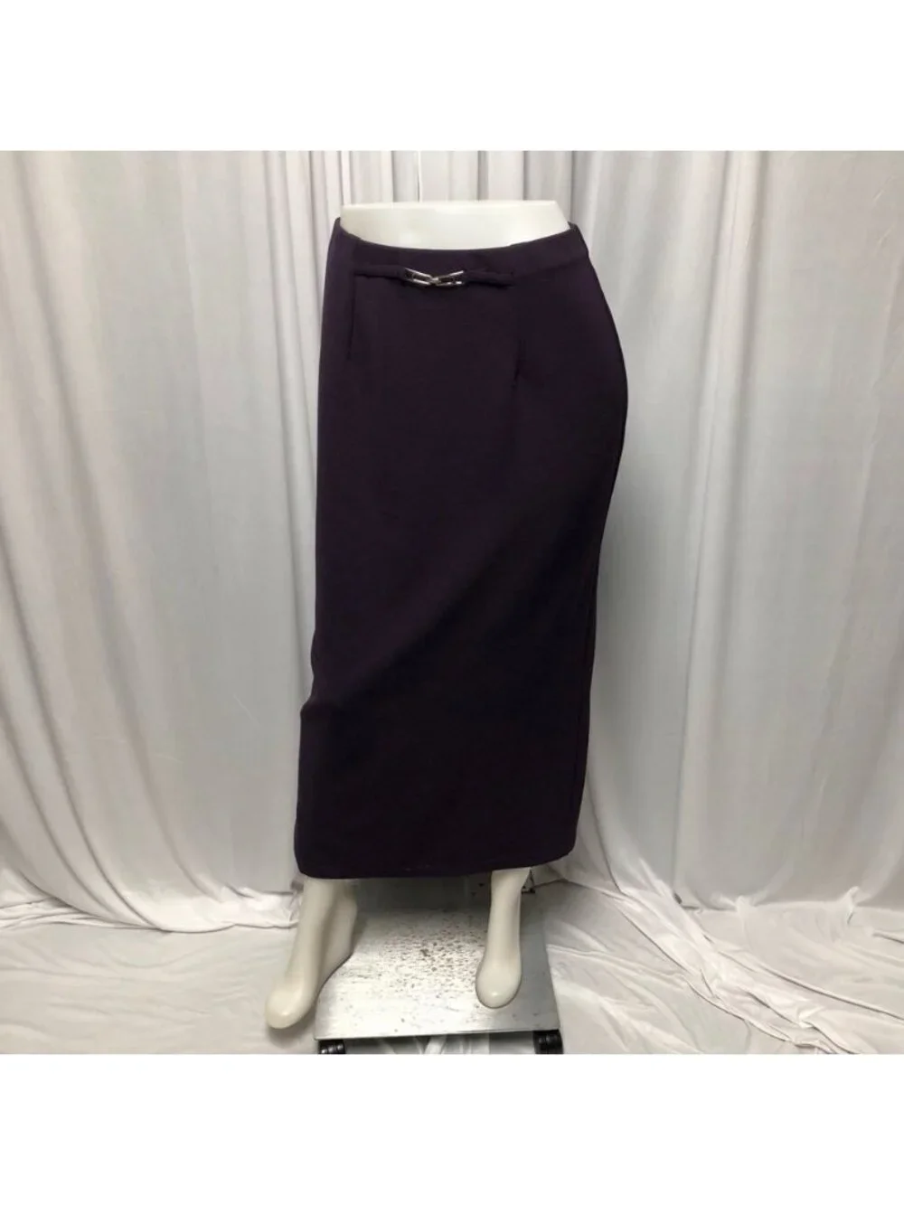 Briggs Midi Skirt Womens Size Medium Plum Elastic Waist Stretchy Office Evening